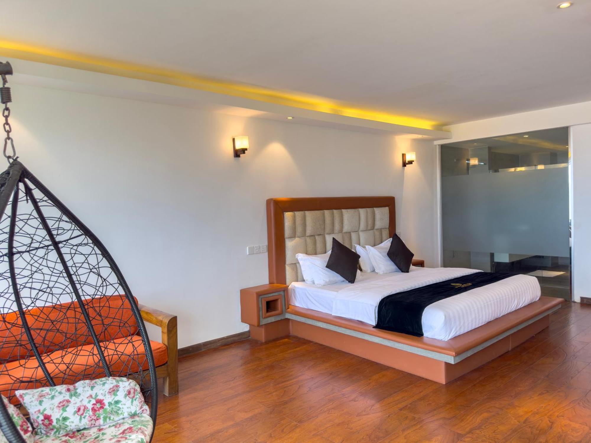 Mazarine Surf Suites Hiriketiya Dikwella Kültér fotó